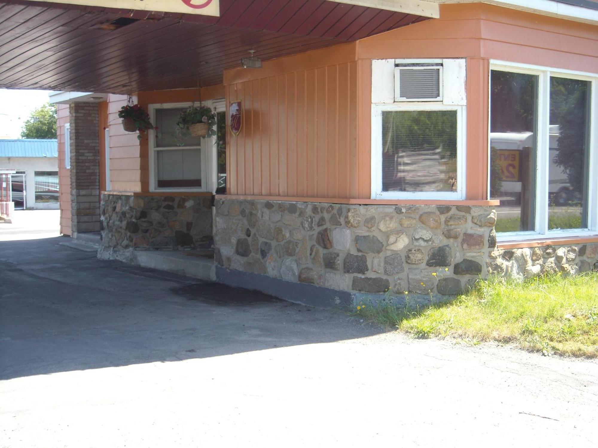 Motel Montreal Notre-Dame-de-l'Ile-Perrot Esterno foto
