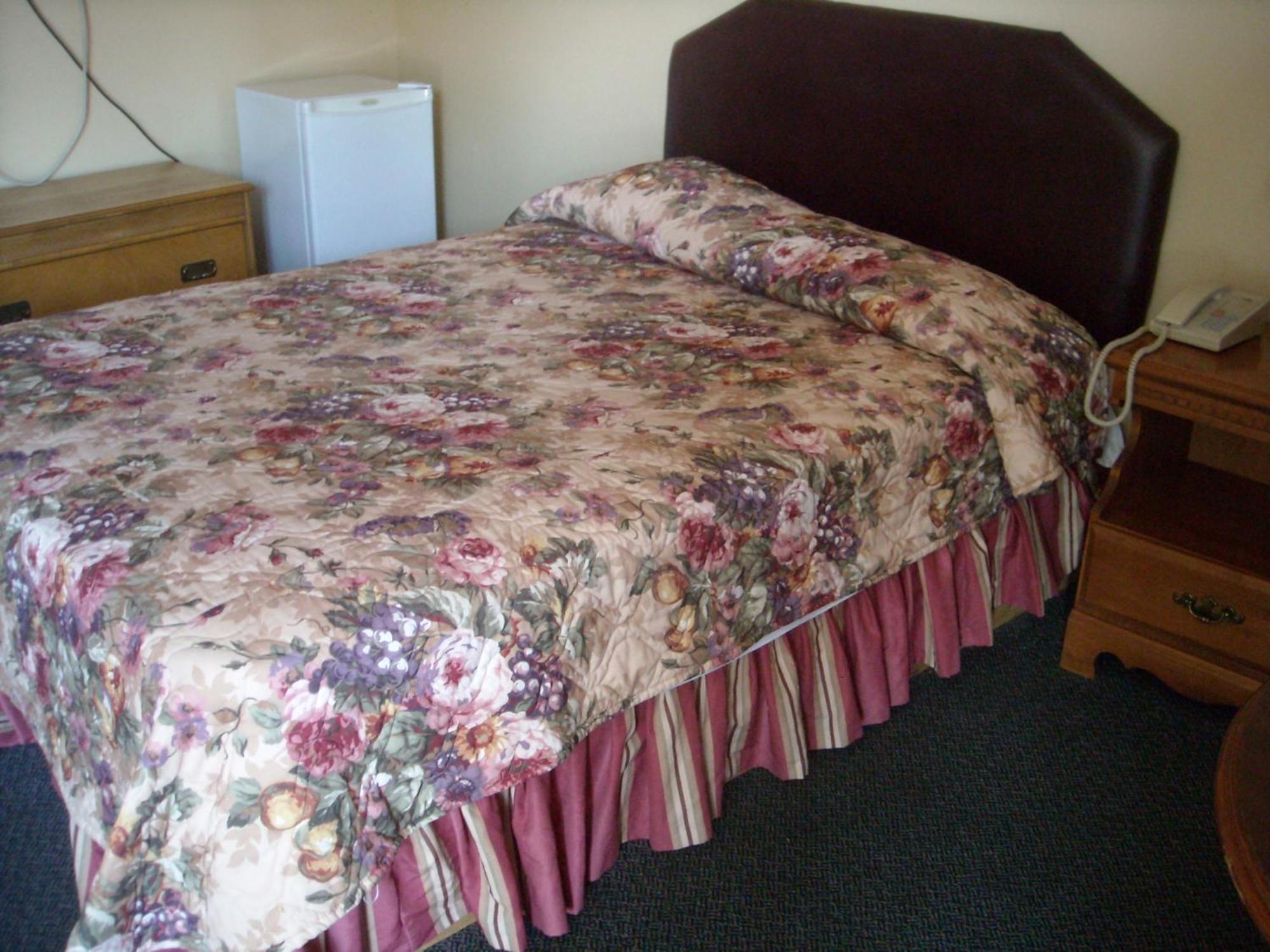 Motel Montreal Notre-Dame-de-l'Ile-Perrot Esterno foto
