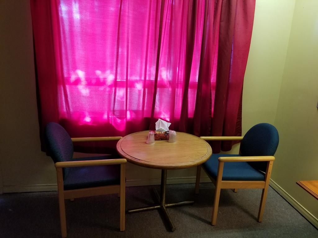 Motel Montreal Notre-Dame-de-l'Ile-Perrot Esterno foto