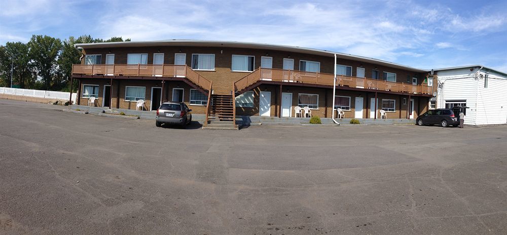 Motel Montreal Notre-Dame-de-l'Ile-Perrot Esterno foto